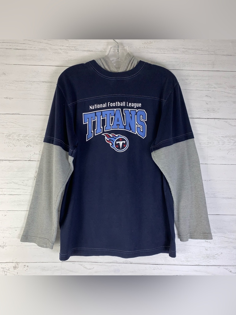 Tennessee Titans blue/gray long sleeve shirt w/hoodie size XL juniors